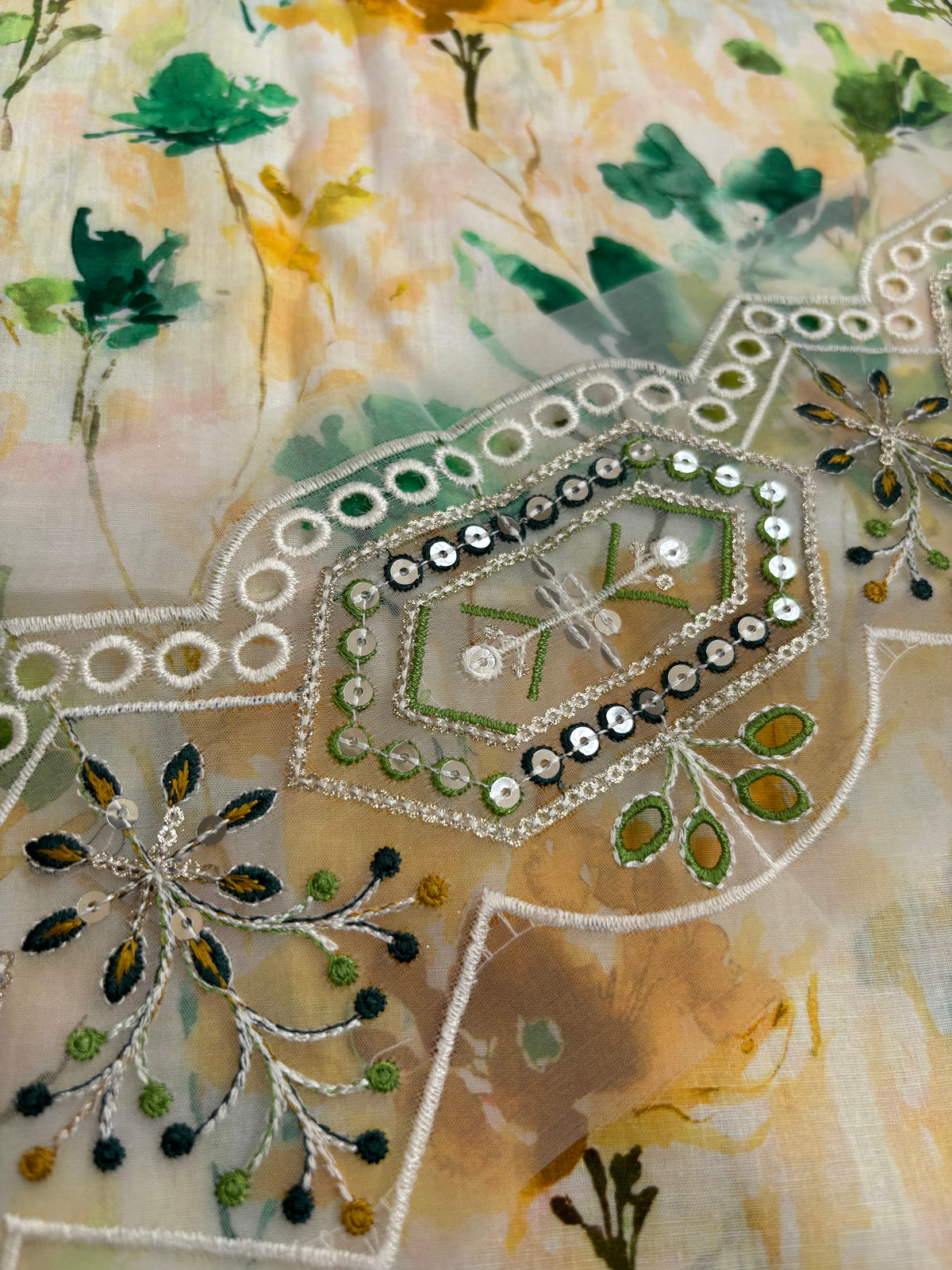 Fatima Zehra Lawn with Lawn Dupatta Daman Chikankari Un-stitched-UN2783