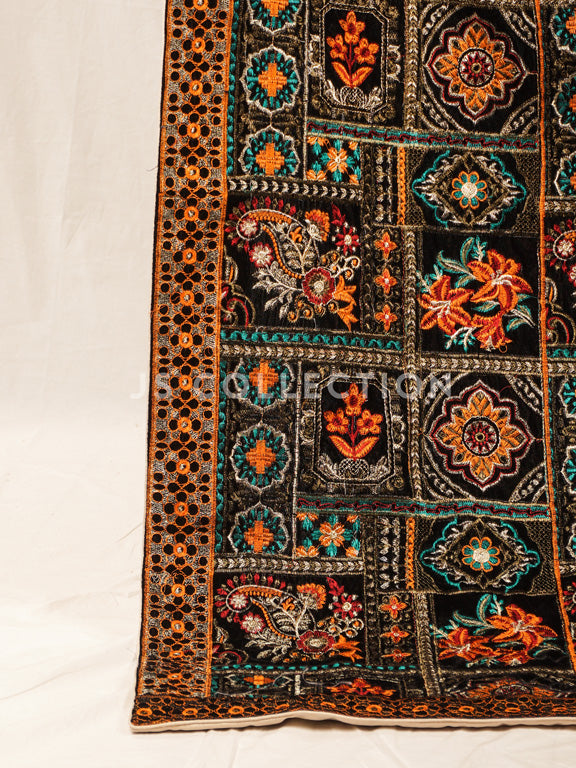 Black Embroidered Velvet Shawl - VS9243