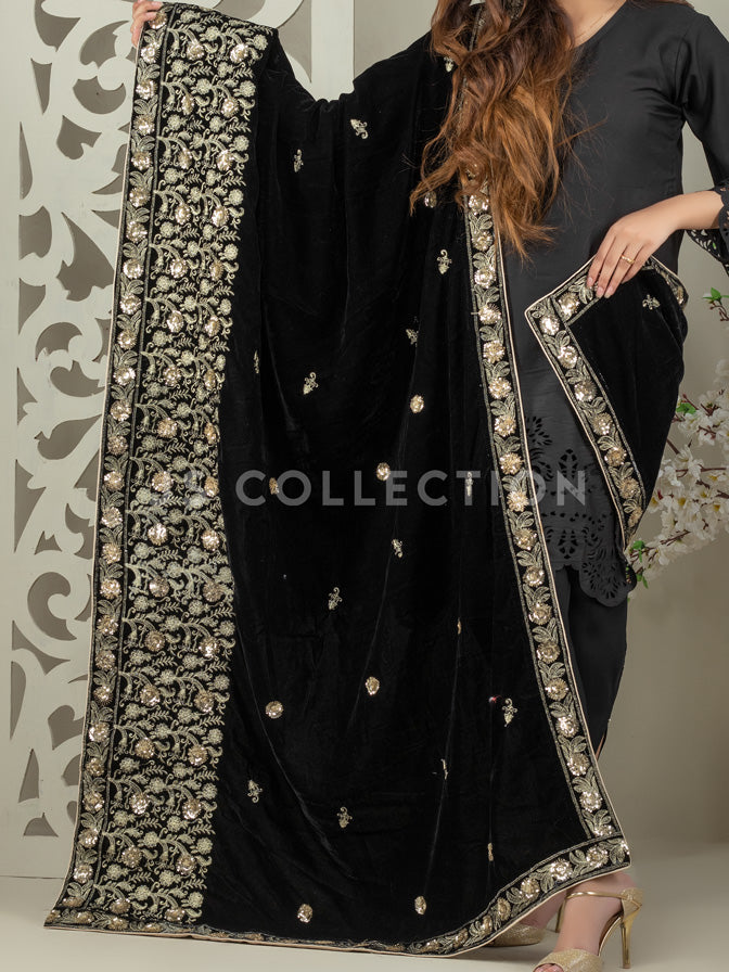 Black Embroidered Velvet Shawl - VS9221