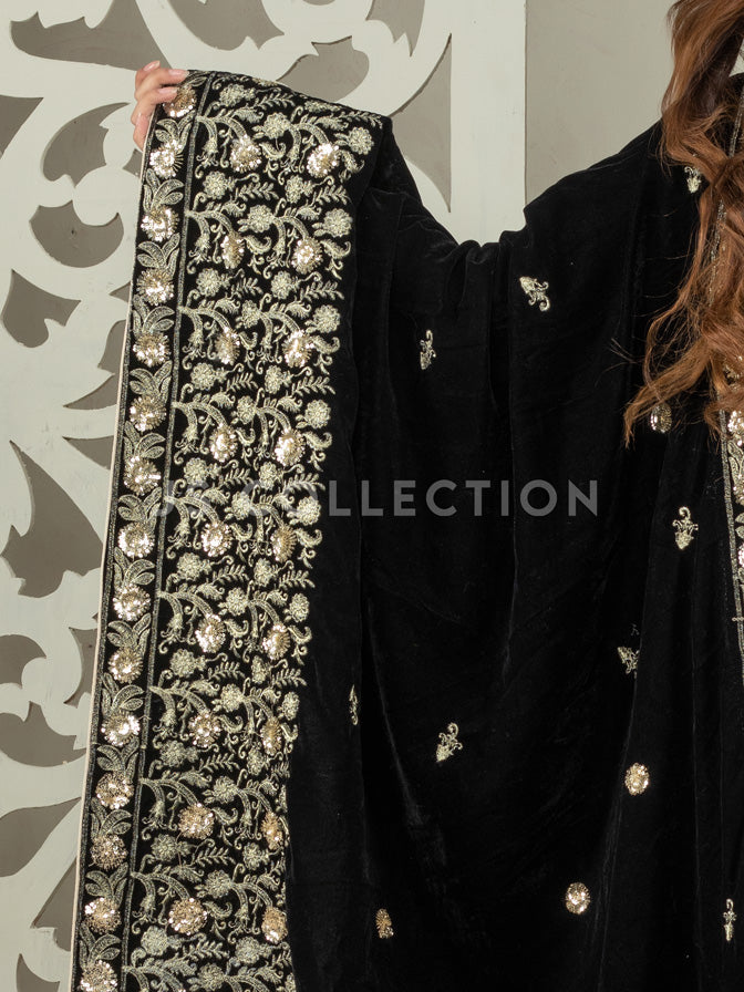Black Embroidered Velvet Shawl - VS9221