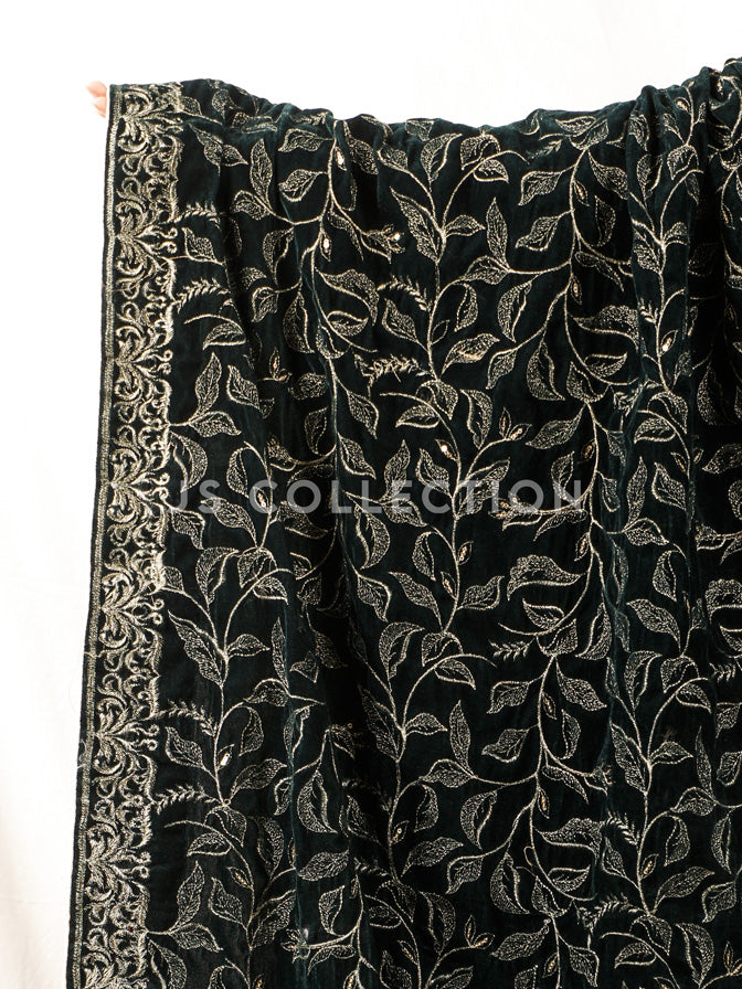 Green Embroidered Velvet Shawl - VS9254