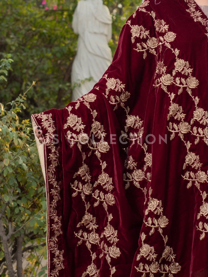 Maroon Embroidered Velvet Shawl - VS9216