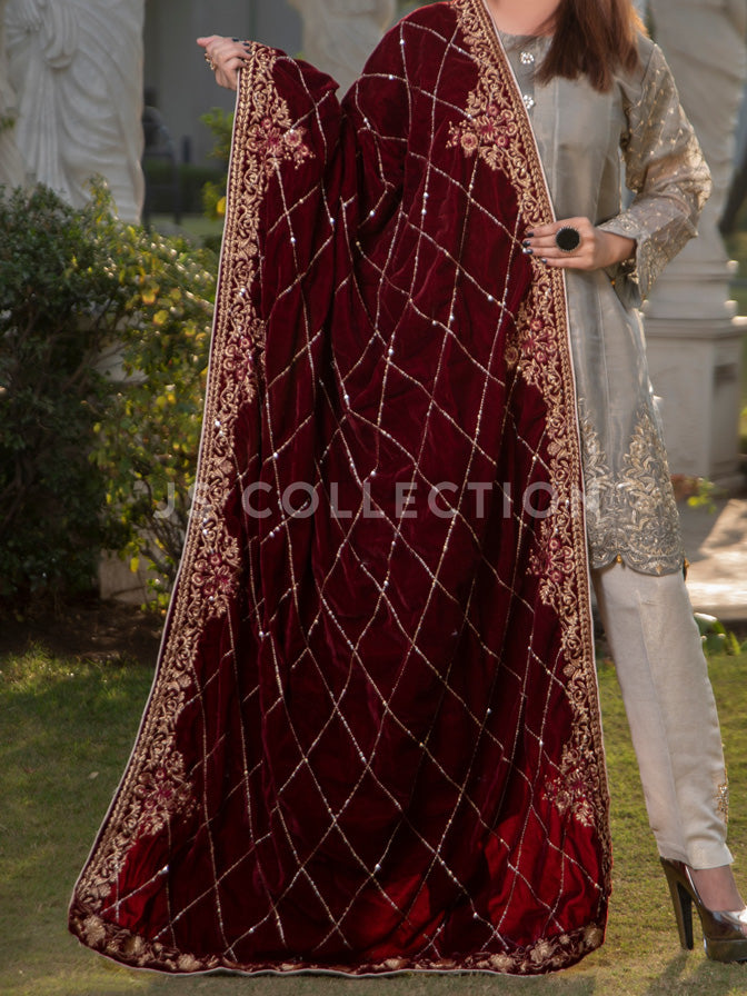 Maroon Embroidered Velvet Shawl - VS9212
