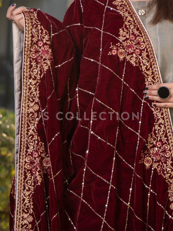 Maroon Embroidered Velvet Shawl - VS9212