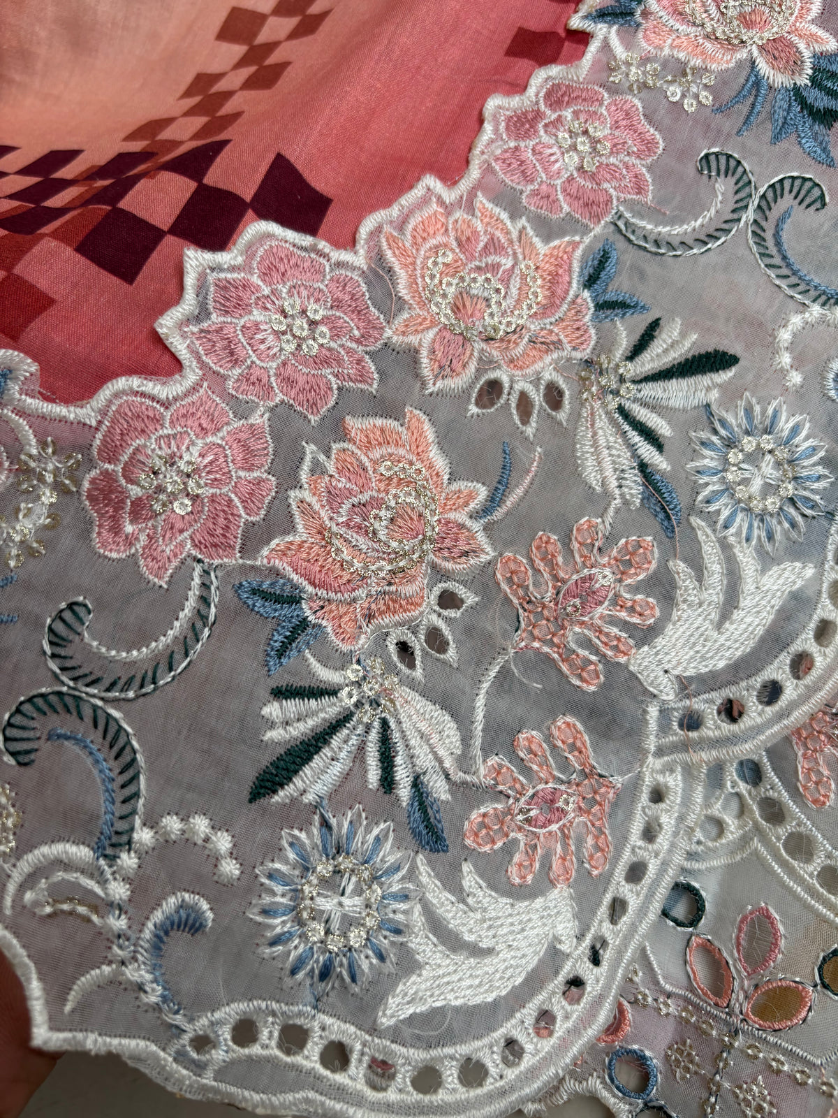 Fatima Zehra with Lawn dupatta Daman Chikankari Un-stitched-UN2760