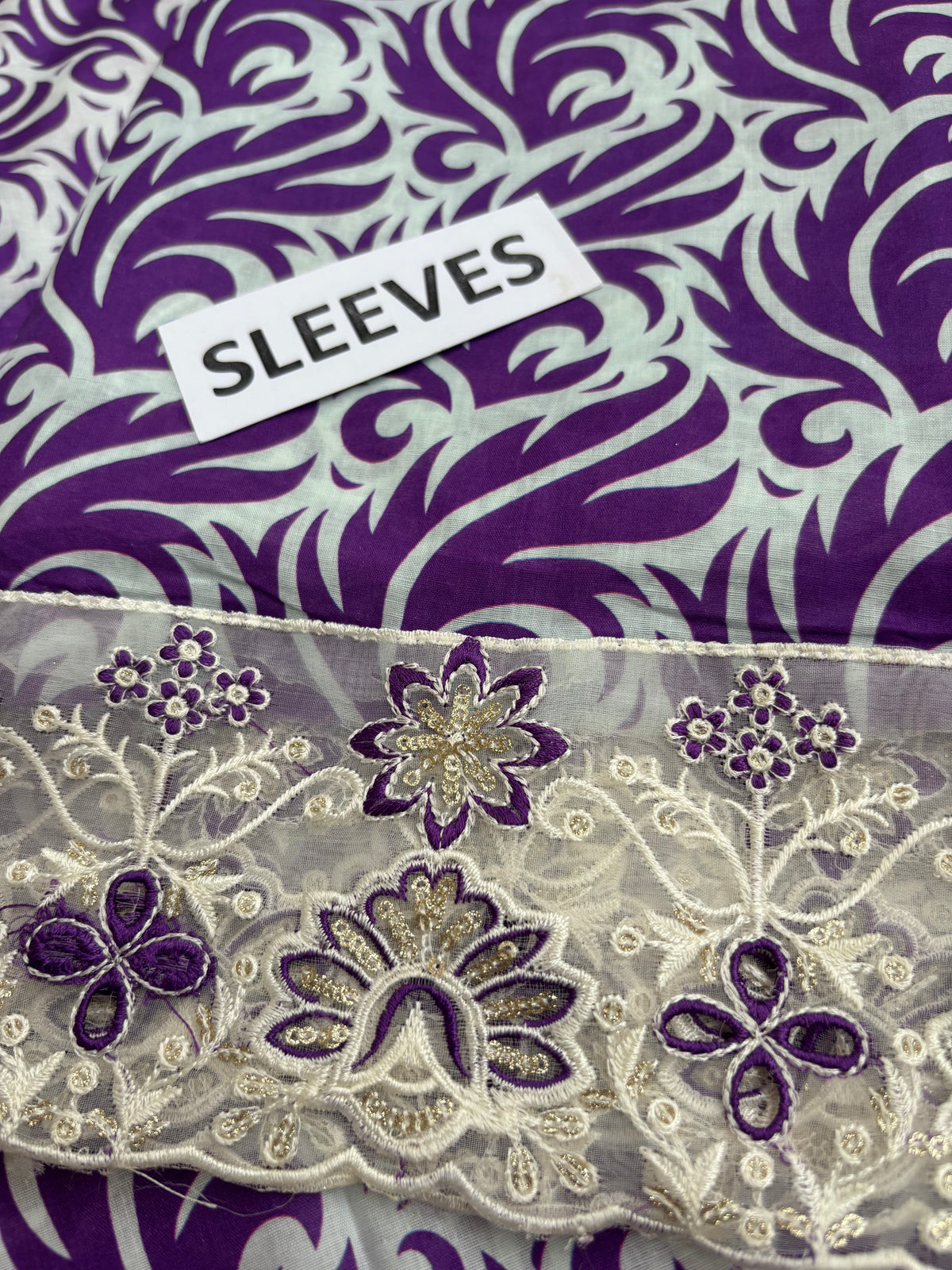 Fatima Zehra with Lawn dupatta Daman Chikankari Un-stitched-UN2765