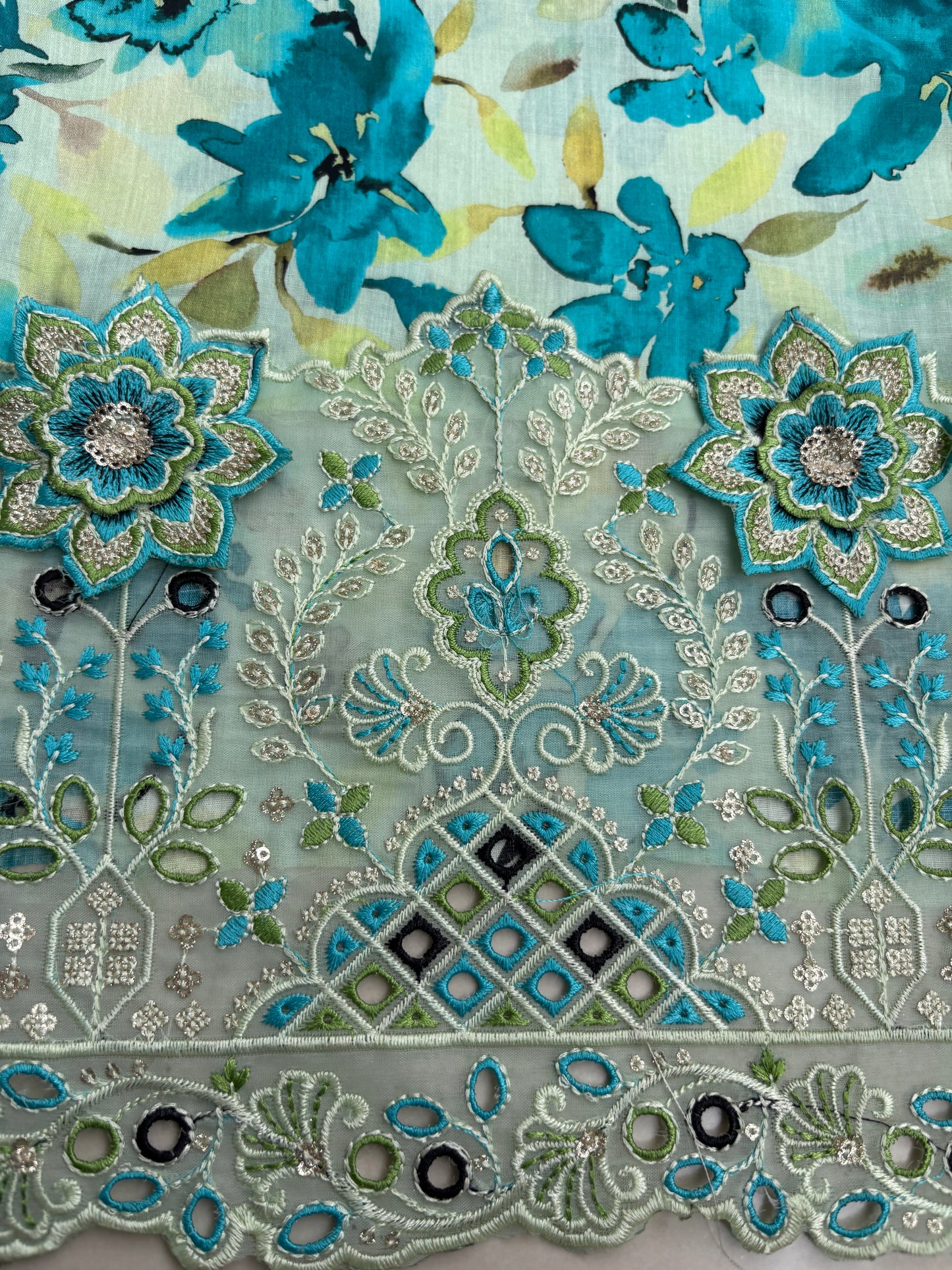 Mohagni Lawn with Chiffon dupatta Daman Chikankari Un-stitched-UN272