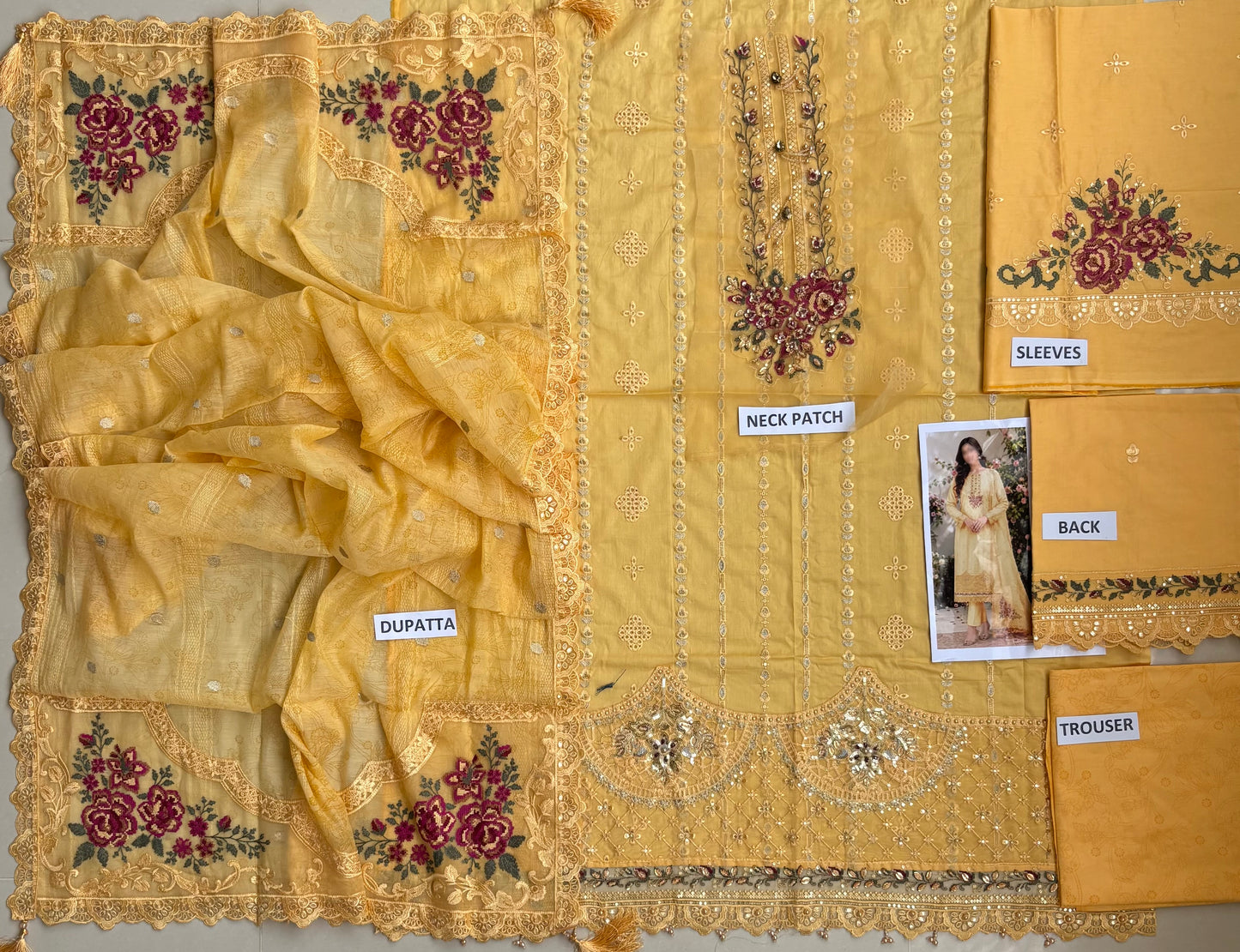 Mohagni Lawn with Chiffon dupatta Daman Chikankari Un-stitched-UN273