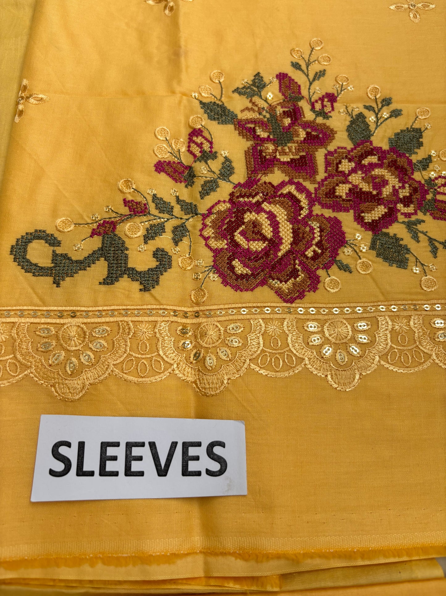 Mohagni Lawn with Chiffon dupatta Daman Chikankari Un-stitched-UN273