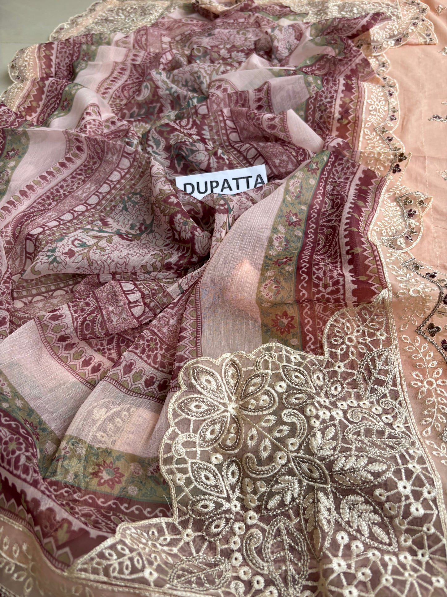 Mohagni Lawn with Chiffon dupatta Daman Chikankari Un-stitched-UN276