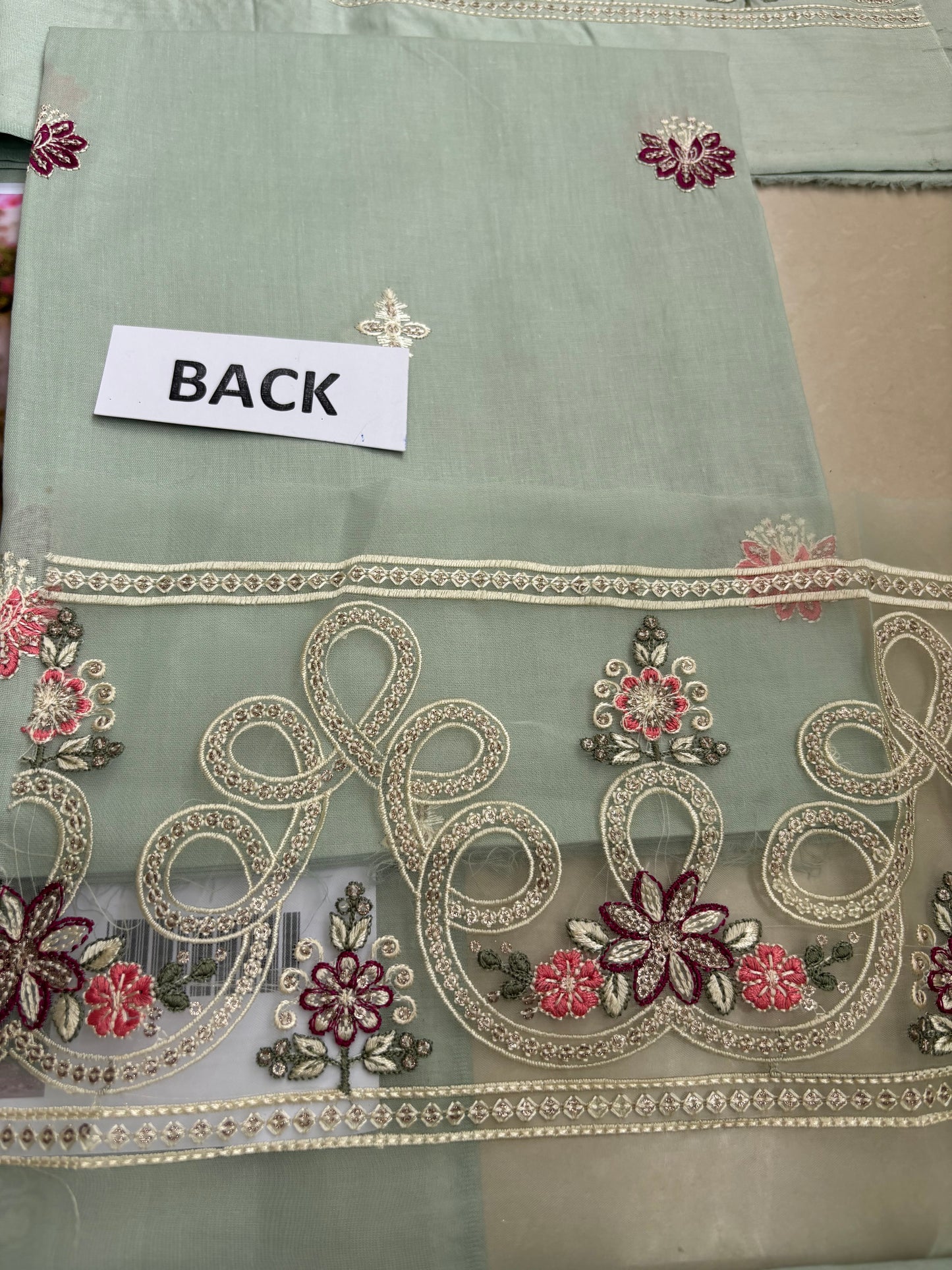 Mohagni Lawn with Chiffon dupatta Daman Chikankari Un-stitched-UN274