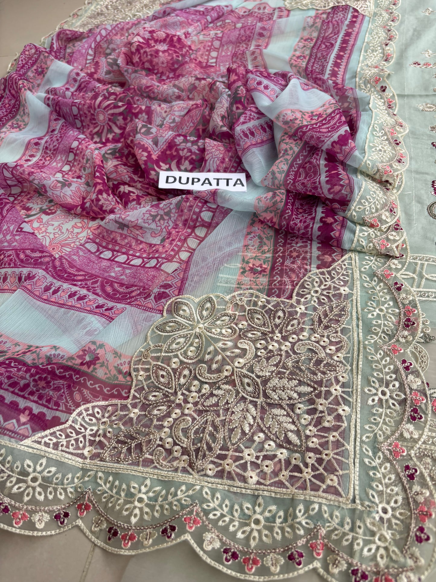Mohagni Lawn with Chiffon dupatta Daman Chikankari Un-stitched-UN274