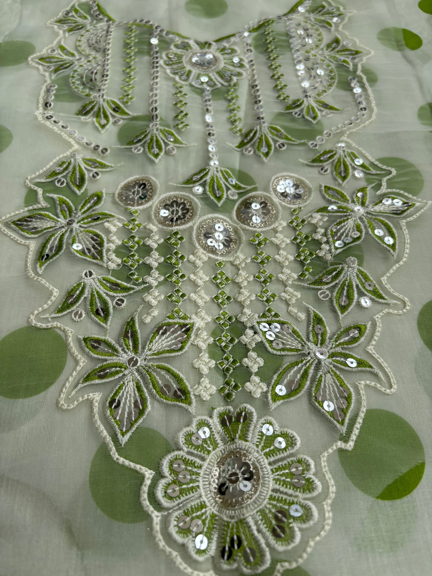 Mohagni Lawn with Chiffon dupatta Daman Chikankari Un-stitched-UN275