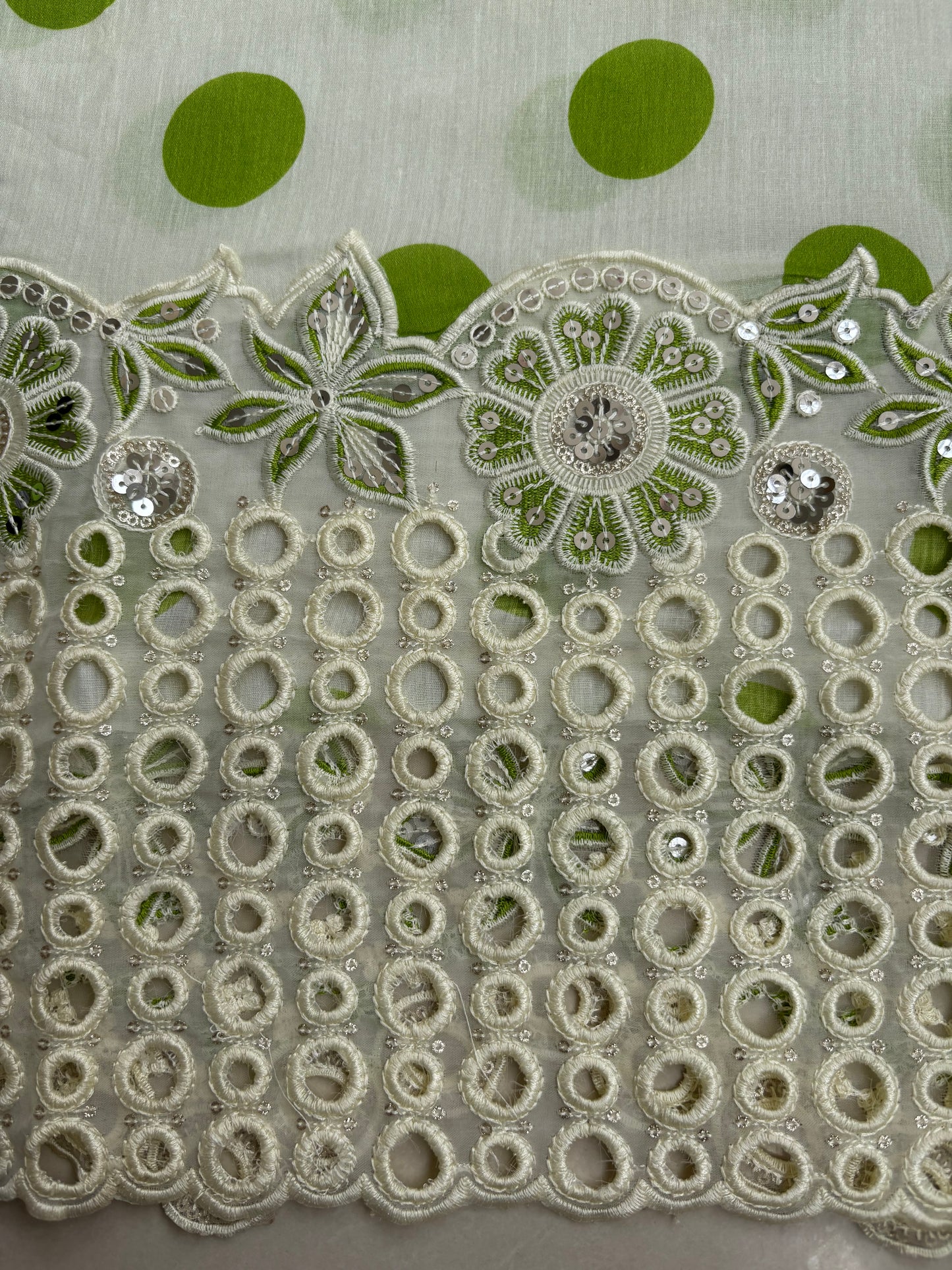 Mohagni Lawn with Chiffon dupatta Daman Chikankari Un-stitched-UN275