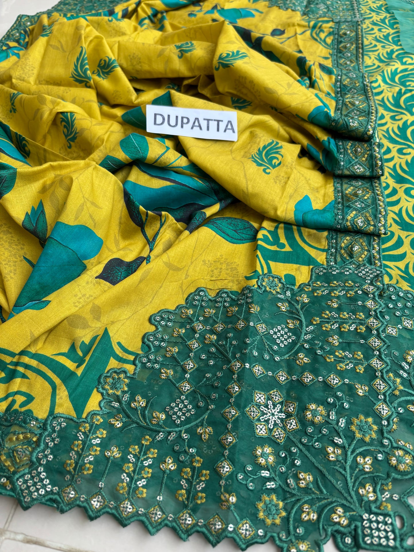 Mohagni Lawn with Chiffon dupatta Daman Chikankari Un-stitched-UN278