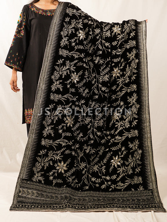 Black Embroidered Velvet Shawl - VS9257